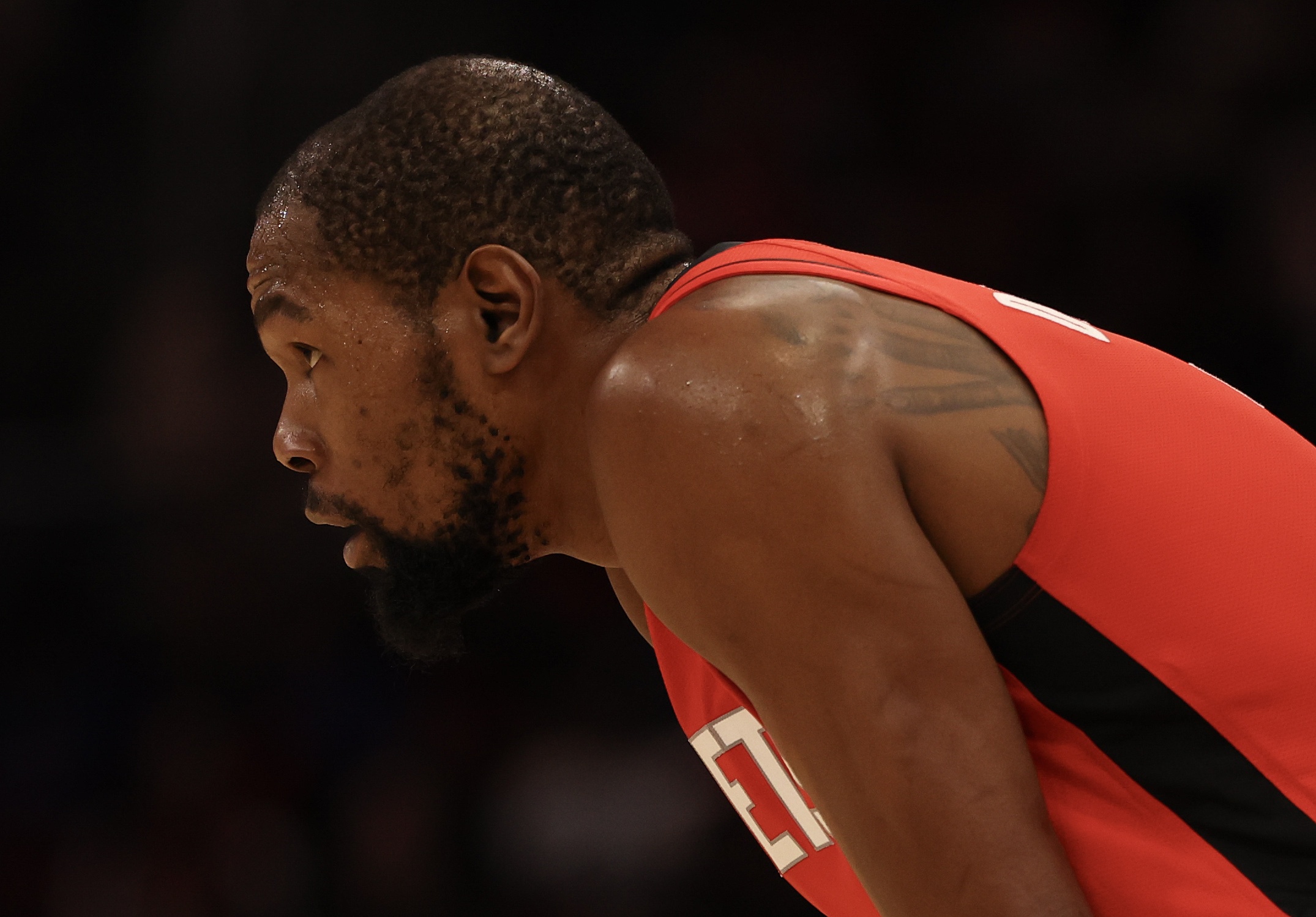 开云体育下载APP-解说：替杜兰特难受 火箭现在的进攻组织太难把球顺利交给他