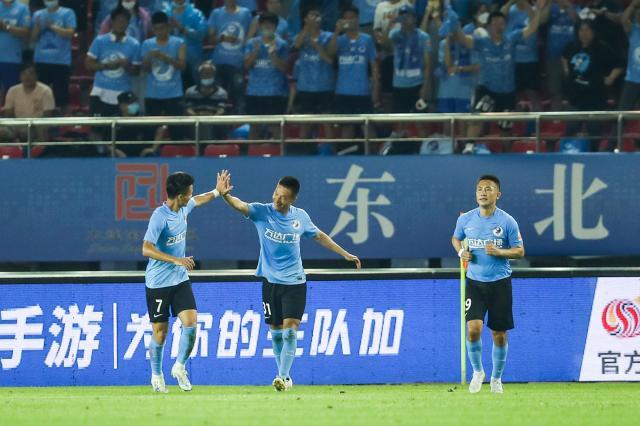 开云体育下载网页版-商隐林良铭半场定胜局 大连禁令解除保级前景乐观