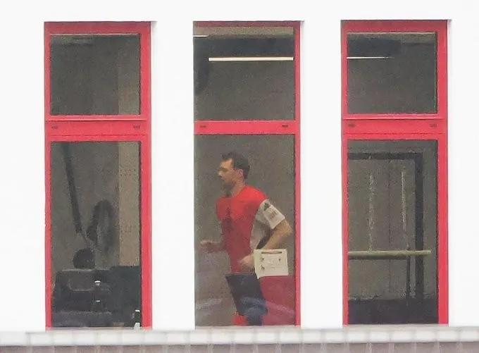 开云体育下载-TZ:诺伊尔今天在拜仁健身房恢复性训练,复出至少还要1周