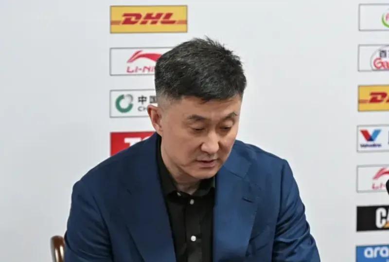 开云体育下载APP-疆粤赛后采访!杜锋不满进攻暗示4球员,格兰强调防守谈新援情况